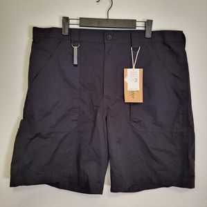 NWT Stillwater Supply Co. Beer Bottle BBQ shorts size 40
